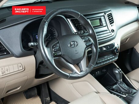 2017 Hyundai Tucson III, белый, 1844000 рублей, вид 3
