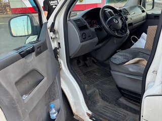 2008 Volkswagen Caravelle T5, серый, 1200000 рублей, вид 5