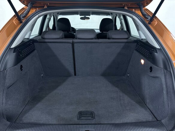 2012 Audi Q3 I (8U), оранжевый, 1657000 рублей - вид 17