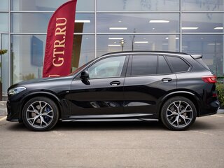2021 BMW X5 40d IV (G05/G18), чёрный, 6250000 рублей, вид 3