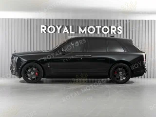 2020 Rolls-Royce Cullinan I (Series I), чёрный, 29900000 рублей, вид 3