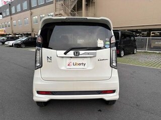 2018 Honda N-WGN I Рестайлинг, белый, 650000 рублей, вид 5