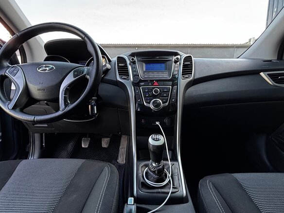 2012 Hyundai i30 II, синий, 750000 рублей - вид 10