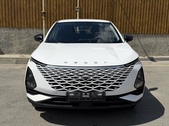 2023 Omoda C5 I, белый, 1600000 рублей - вид 1