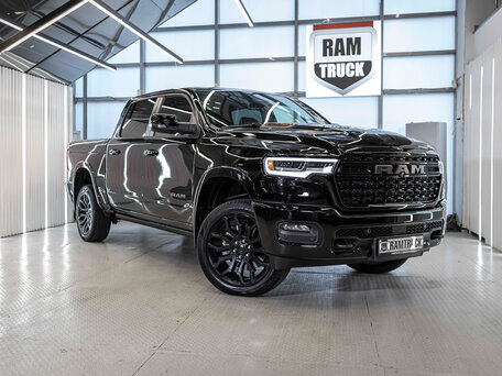 2024 Ram 1500 Crew Cab V Рестайлинг, чёрный, 8999999 рублей, вид 1