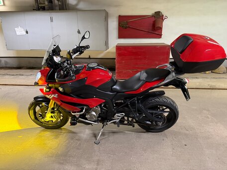 2015 BMW S 1000 XR, красный, 1200000 рублей, вид 3