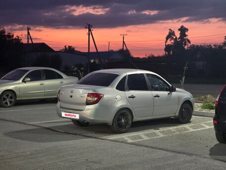 2013 Lada (ВАЗ) Granta I, серебристый, вид 5