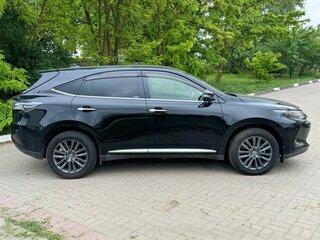 2017 Toyota Harrier III (XU60), чёрный, 2100000 рублей, вид 4