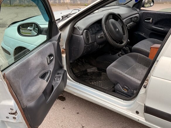 2003 Renault Megane I Рестайлинг, серебристый, 190000 рублей - вид 7
