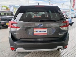 2022 Subaru Forester V Рестайлинг, чёрный, 1950001 рублей, вид 4