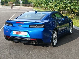 2017 Chevrolet Camaro VI, синий, 2450000 рублей, вид 5