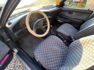 1988 Toyota Carina V (T170), серый, 300000 рублей, вид 4