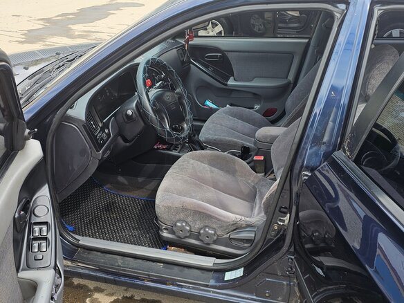 2003 Hyundai Elantra III (XD2) Рестайлинг, синий, 210000 рублей - вид 8