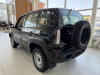 2026 Lada (ВАЗ) Niva Travel I Рестайлинг, чёрный, 1419000 рублей, вид 3