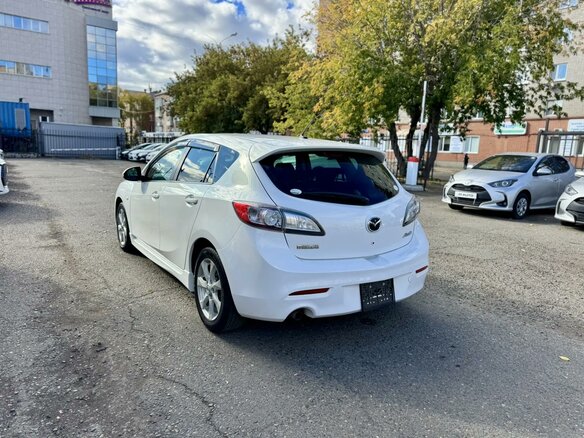 2010 Mazda Axela II, белый, 1049000 рублей - вид 6