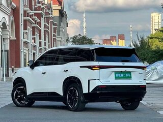 2025 Toyota bZ3X 50 kWh, белый, 2424000 рублей, вид 4