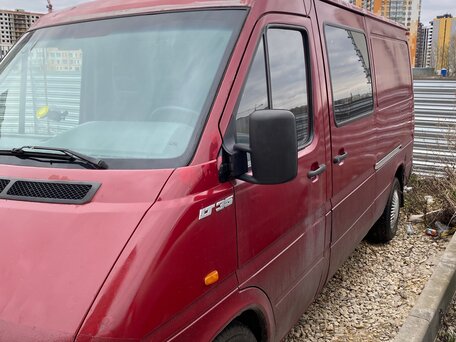2000 Volkswagen LT, красный, 830000 рублей, вид 3