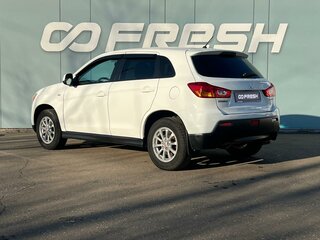 2012 Mitsubishi ASX I, белый, 1199000 рублей, вид 2