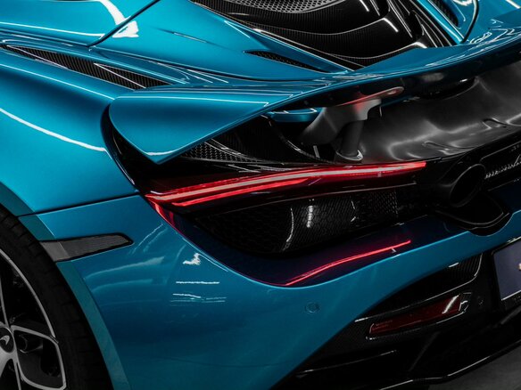 2019 McLaren 720S, синий, 26320000 рублей - вид 12