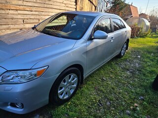 2010 Toyota Camry VI (XV40) Рестайлинг, серебристый, 930000 рублей, вид 1