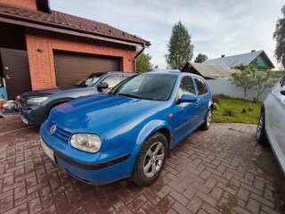 1999 Volkswagen Golf IV, синий, 160000 рублей, вид 3
