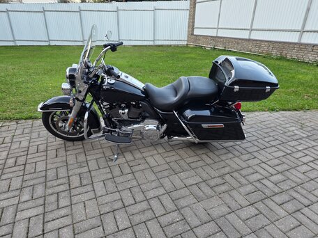 2021 Harley-Davidson Road King, чёрный, 2200000 рублей, вид 3
