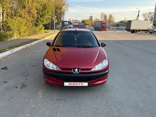 2006 Peugeot 206, красный, 300000 рублей, вид 2