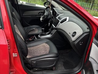 2013 Chevrolet Cruze I Рестайлинг, красный, 499000 рублей, вид 5