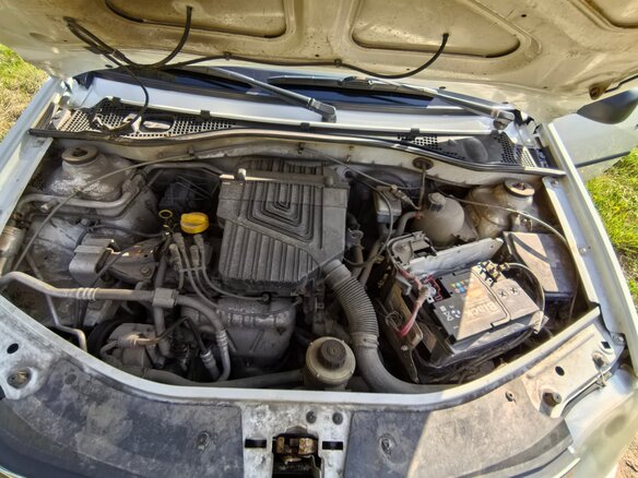 2012 Renault Logan I Рестайлинг, белый, 399000 рублей - вид 6