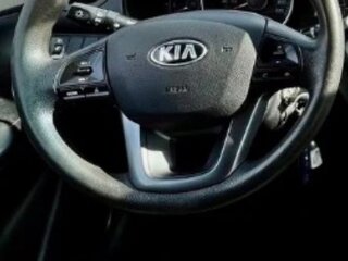 2013 Kia Rio III, серый, 990000 рублей, вид 5