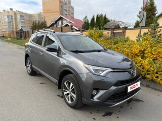 2015 Toyota RAV4 IV (XA40), серый, 2300000 рублей, вид 3
