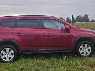 2013 Chevrolet Orlando I, красный, 710000 рублей, вид 4