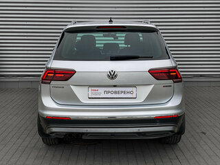 2018 Volkswagen Tiguan II, серебристый, 2970000 рублей, вид 5