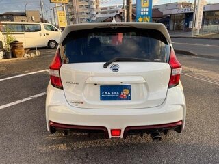 2017 Nissan Note Nismo S II Рестайлинг, белый, 880000 рублей, вид 4