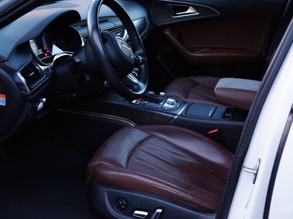 2018 Audi A6 IV (C7) Рестайлинг, белый, 2790000 рублей - вид 19