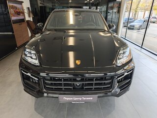 2026 Porsche Cayenne III Рестайлинг, чёрный, 22990000 рублей, вид 5