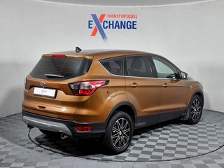 2017 Ford Kuga II Рестайлинг, коричневый, 1699000 рублей, вид 5
