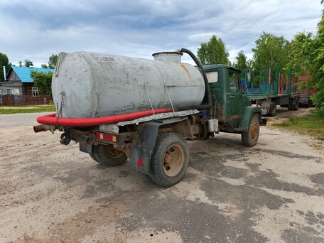 1992 ГАЗ 3308, зелёный, 350000 рублей, вид 4