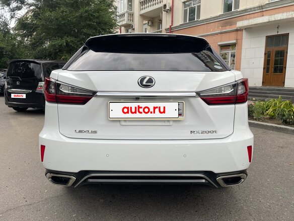 2016 Lexus RX 200t IV, белый, 3500000 рублей - вид 4