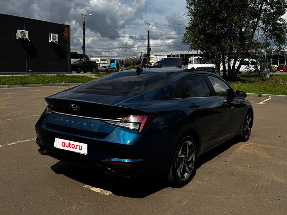 2021 Hyundai Elantra VII (CN7), синий, 1750000 рублей - вид 2