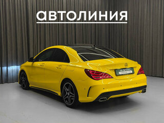 2013 Mercedes-Benz CLA 200 I (C117, X117), жёлтый, 1350000 рублей, вид 3