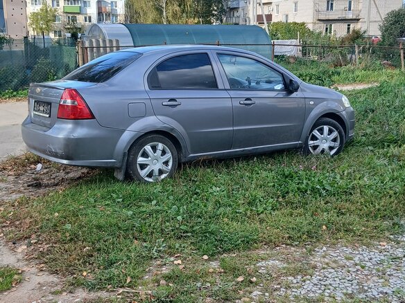 2008 Chevrolet Aveo I Рестайлинг, серый, 290000 рублей - вид 3