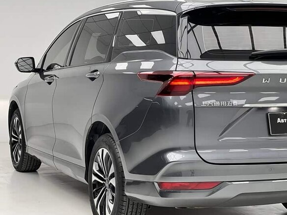 2022 Wuling Victory, серый, 1250000 рублей - вид 4
