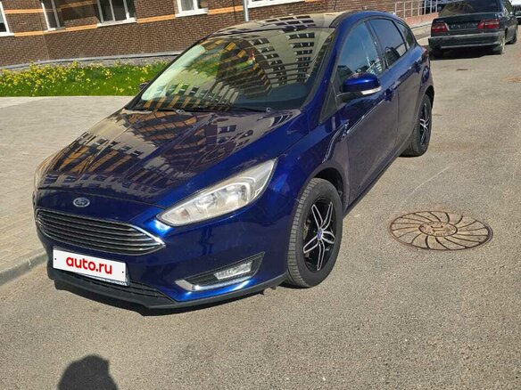 2016 Ford Focus III Рестайлинг, синий, 810000 рублей