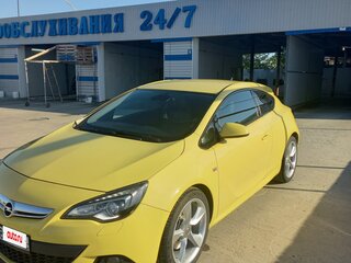 2011 Opel Astra GTC J Рестайлинг, жёлтый, 870000 рублей, вид 1
