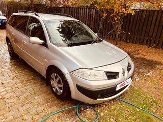 2009 Renault Megane II Рестайлинг, серебристый, 355000 рублей, вид 1
