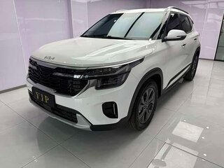 2023 Kia Seltos I Рестайлинг, белый, 1480000 рублей, вид 1