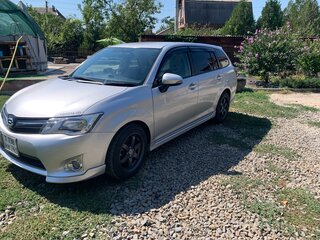 2015 Toyota Corolla Fielder XI (E160, E170, E180), серебристый, 1290000 рублей, вид 2