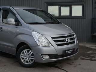 2017 Hyundai Grand Starex I Рестайлинг 2, серый, 2149888 рублей, вид 5