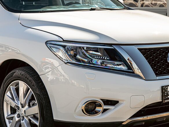 2015 Nissan Pathfinder IV, белый, 1275000 рублей - вид 7